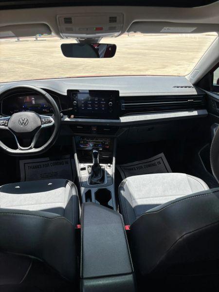 2025 Volkswagen Jetta 1.5T SE