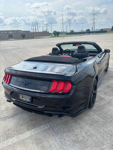 2021 Ford Mustang EcoBoost Premium Convertible
