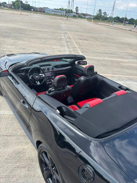 2021 Ford Mustang EcoBoost Premium Convertible