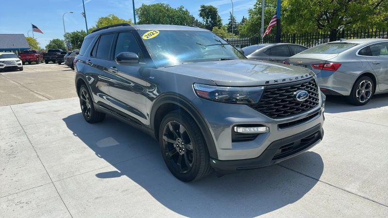 2023 Ford Explorer ST-Line