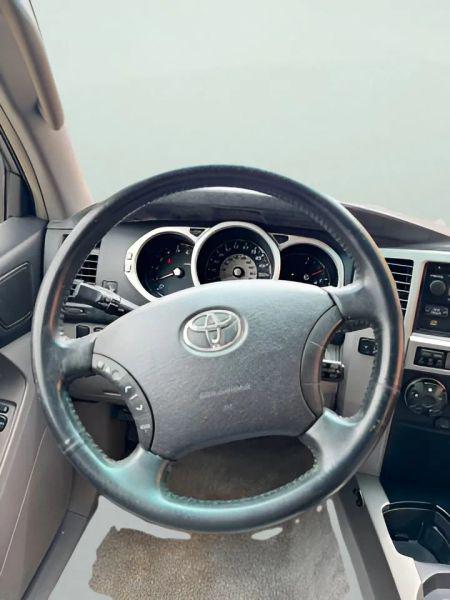 2003 Toyota 4Runner SR5 Sport V8