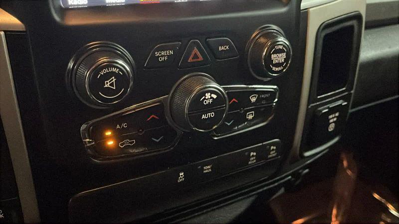 2019 Ram 1500 Classic Big Horn Crew Cab 4x4 6'4" Box