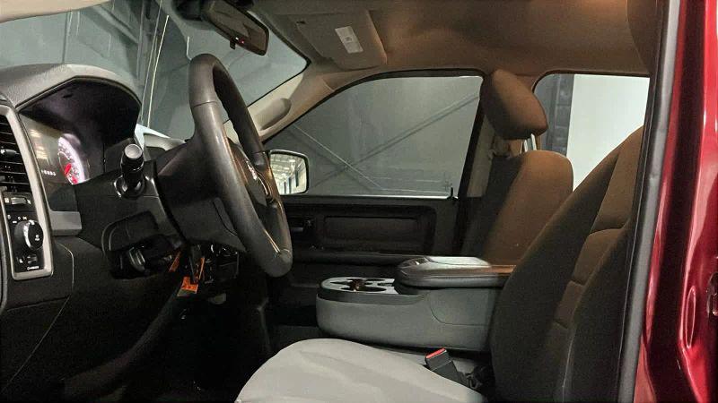 2019 Ram 1500 Classic Express Quad Cab 4x4 6'4" Box