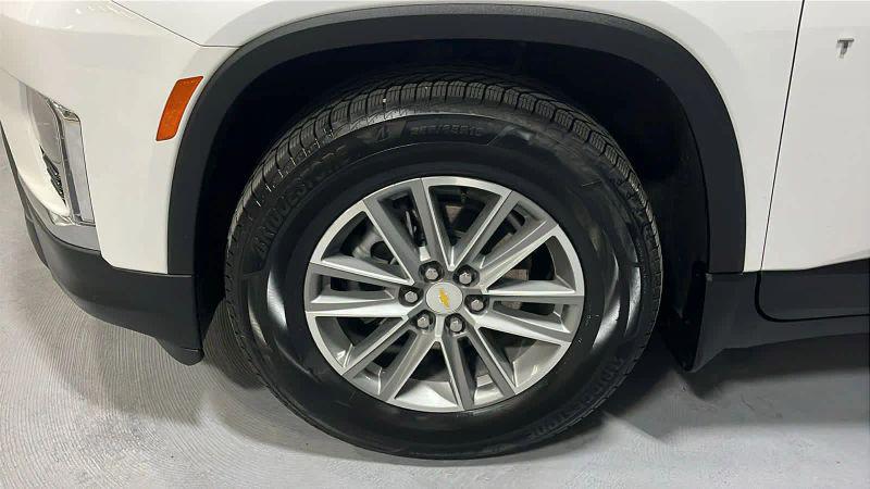 2022 Chevrolet Traverse AWD LT Cloth