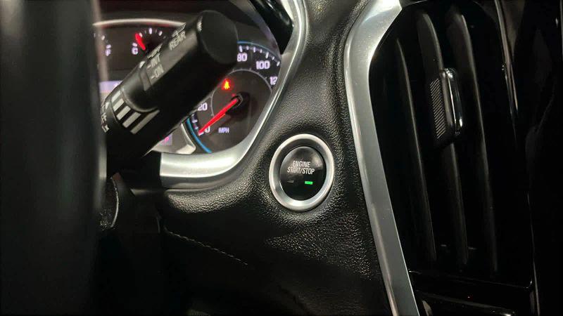 2022 Chevrolet Traverse AWD LT Cloth