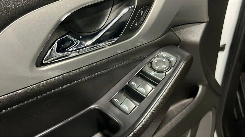 2022 Chevrolet Traverse AWD LT Cloth