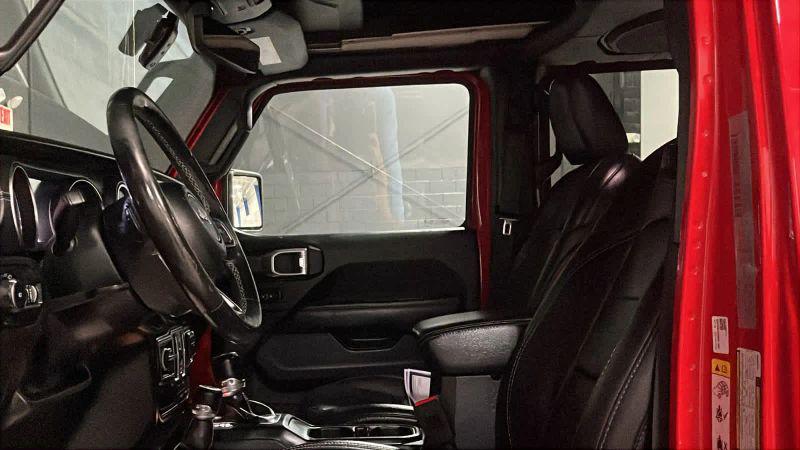 2018 Jeep Wrangler Unlimited Sahara 4x4