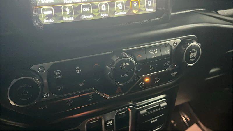 2018 Jeep Wrangler Unlimited Sahara 4x4