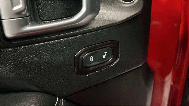 2018 Jeep Wrangler Unlimited Sahara 4x4