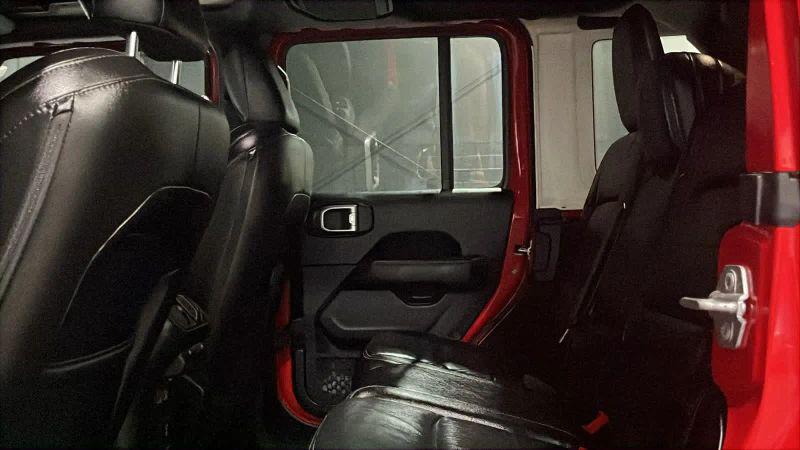 2018 Jeep Wrangler Unlimited Sahara 4x4