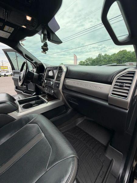 2017 Ford F-350 Platinum