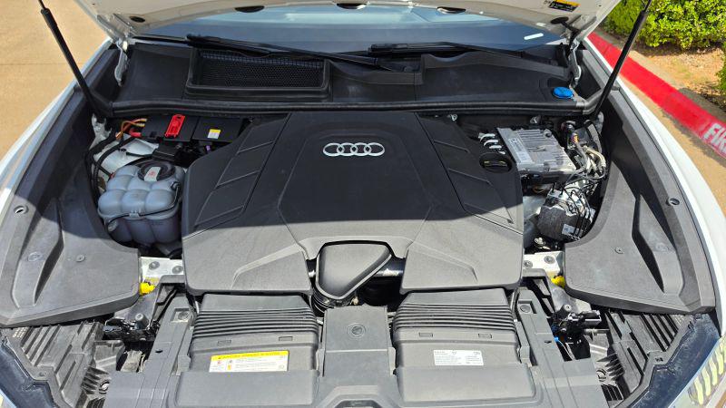 2019 Audi Q8 55 Premium