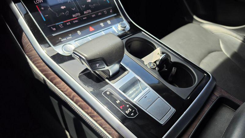 2019 Audi Q8 55 Premium