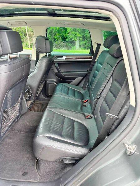 2016 Volkswagen Touareg VR6 Lux