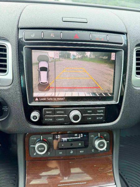 2016 Volkswagen Touareg VR6 Lux