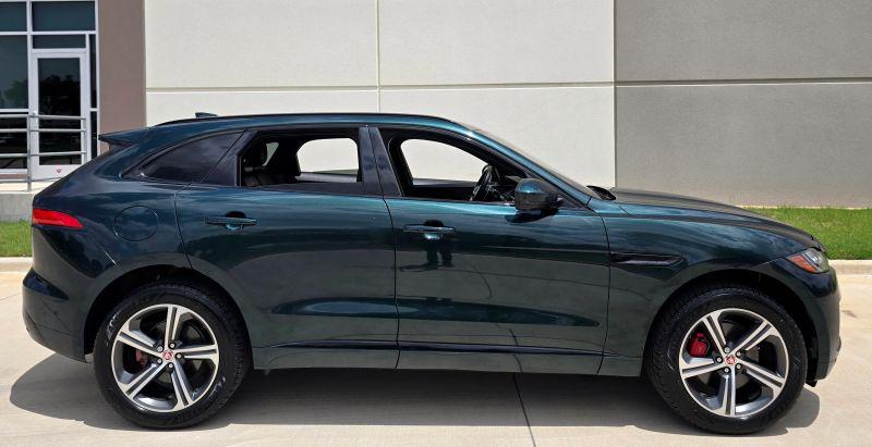 2017 Jaguar F-PACE S