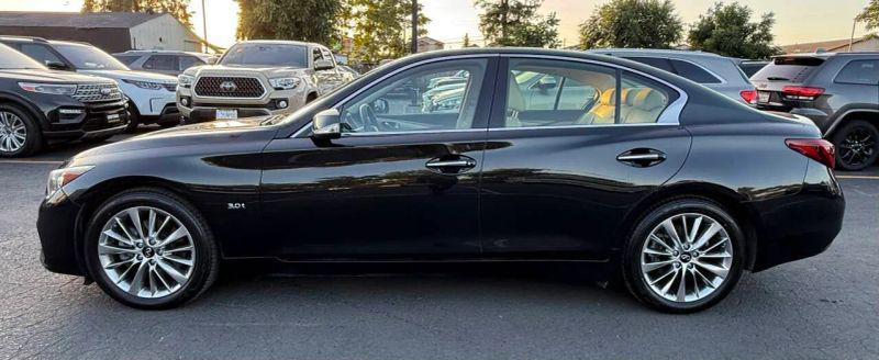 2020 INFINITI Q50 LUXE