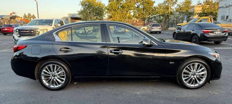 2020 INFINITI Q50 LUXE