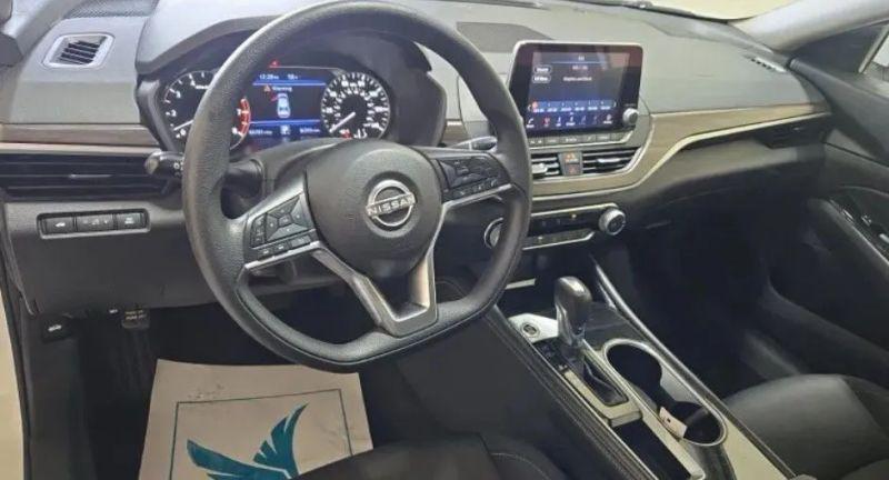 2023 Nissan Altima SV FWD