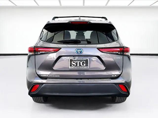 2023 Toyota Highlander Hybrid XLE