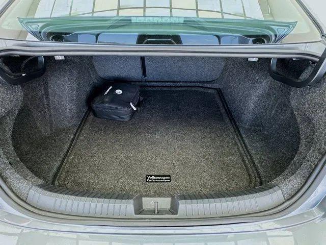 2019 Volkswagen Jetta 1.4T R-Line