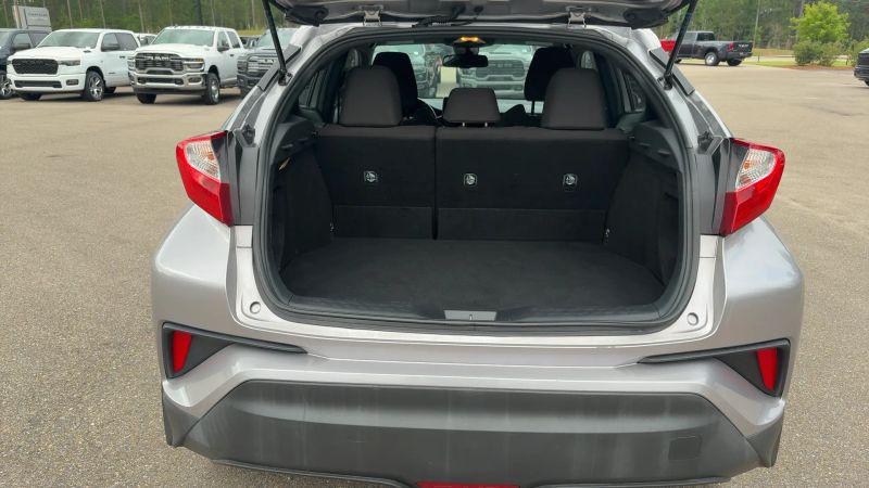 2018 Toyota C-HR XLE Premium