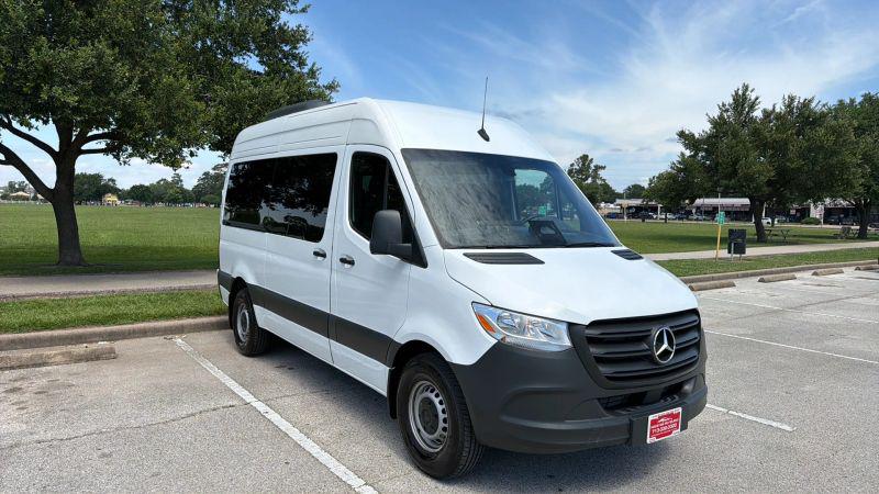 2025 Mercedes-Benz Sprinter 2500 Standard Roof 4-Cyl Diesel