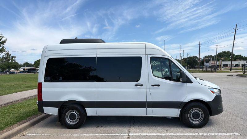 2025 Mercedes-Benz Sprinter 2500 Standard Roof 4-Cyl Diesel