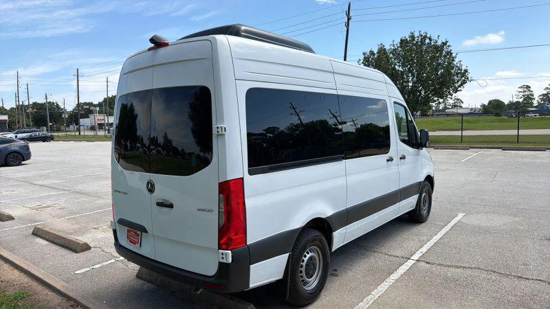 2025 Mercedes-Benz Sprinter 2500 Standard Roof 4-Cyl Diesel