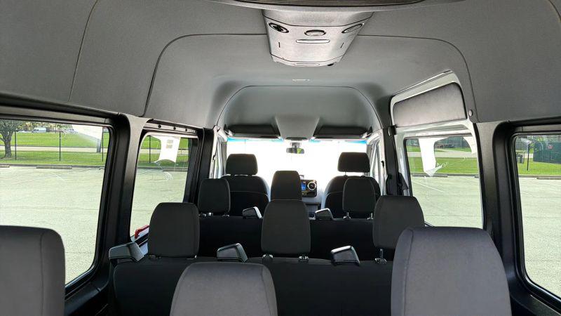 2025 Mercedes-Benz Sprinter 2500 Standard Roof 4-Cyl Diesel