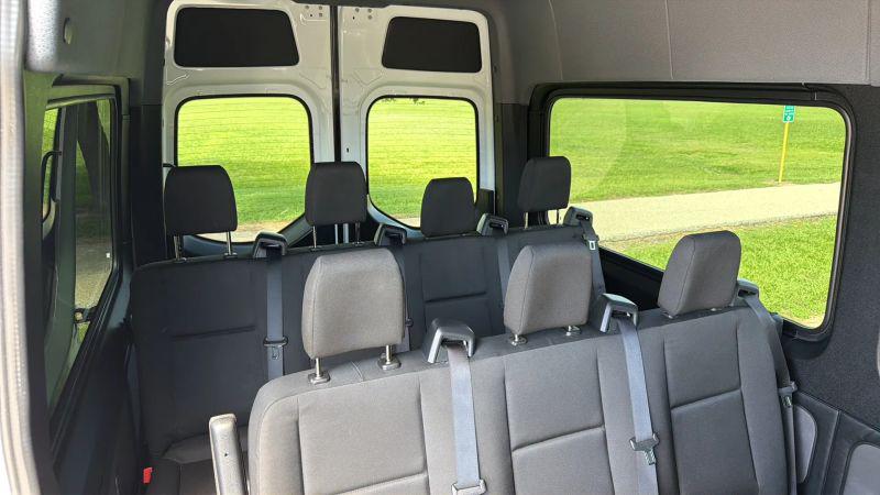 2025 Mercedes-Benz Sprinter 2500 Standard Roof 4-Cyl Diesel