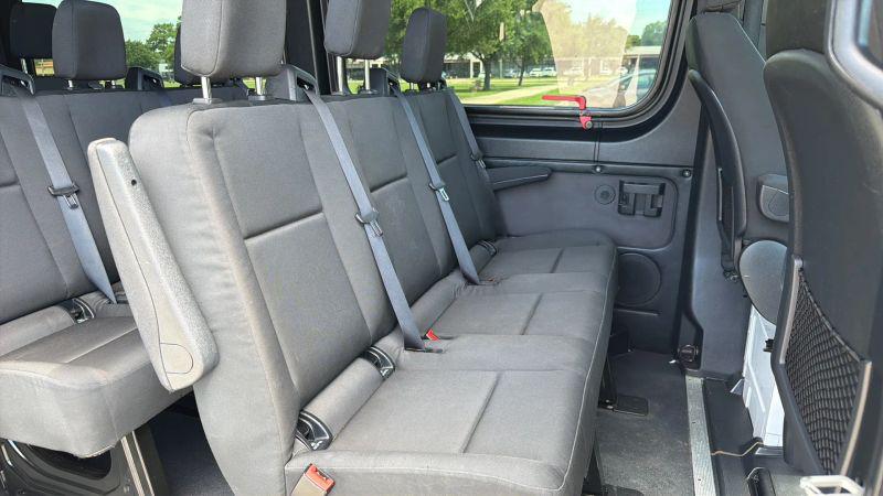 2025 Mercedes-Benz Sprinter 2500 Standard Roof 4-Cyl Diesel