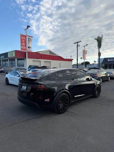 2023 Tesla Model X Plaid Tri Motor All-Wheel Drive