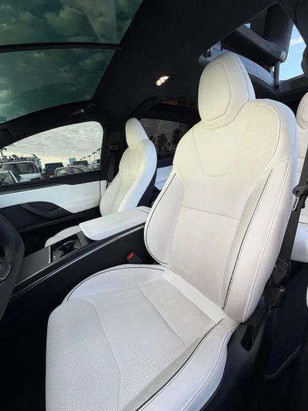 2023 Tesla Model X Plaid Tri Motor All-Wheel Drive