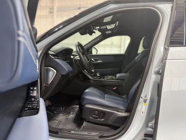 2023 Land Rover Range Rover Velar P400 HST