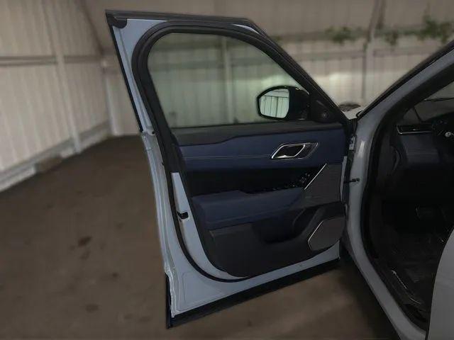 2023 Land Rover Range Rover Velar P400 HST