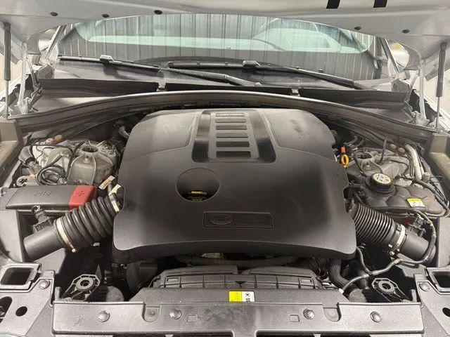 2023 Land Rover Range Rover Velar P400 HST