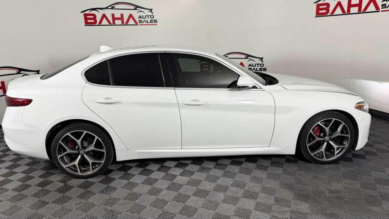 2019 Alfa Romeo Giulia Ti AWD