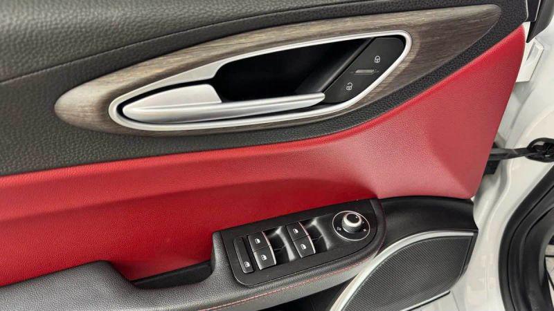 2019 Alfa Romeo Giulia Ti AWD