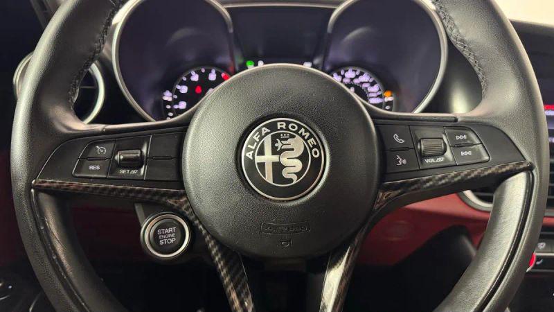 2019 Alfa Romeo Giulia Ti AWD