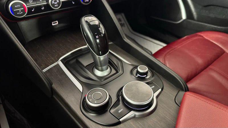 2019 Alfa Romeo Giulia Ti AWD