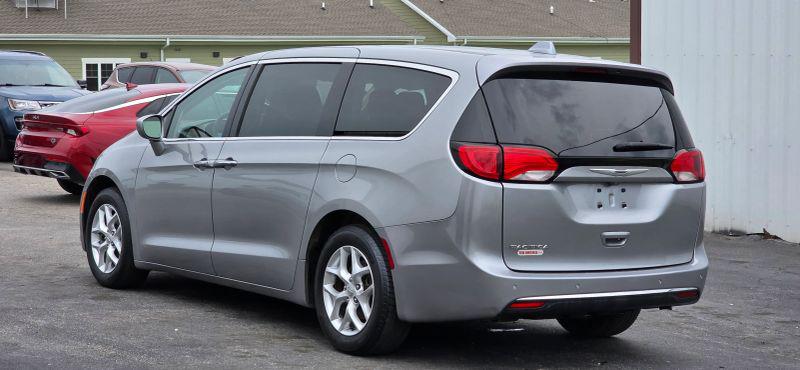 2018 Chrysler Pacifica Touring Plus