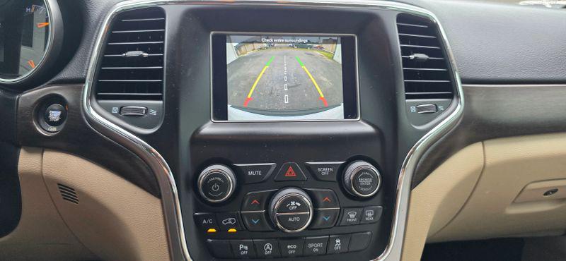 2018 Jeep Grand Cherokee Laredo E 4x2