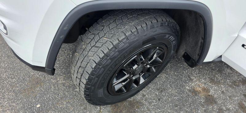2018 Jeep Grand Cherokee Laredo E 4x2