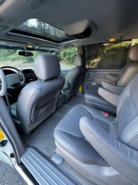 2005 Toyota Sienna XLE Limited