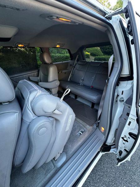 2005 Toyota Sienna XLE Limited