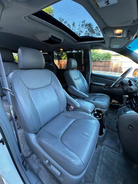 2005 Toyota Sienna XLE Limited