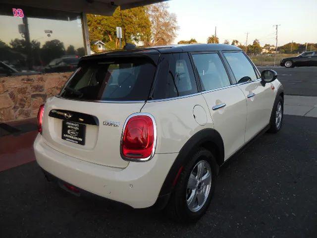 2016 MINI Hardtop Cooper