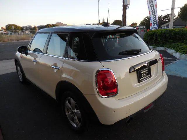 2016 MINI Hardtop Cooper