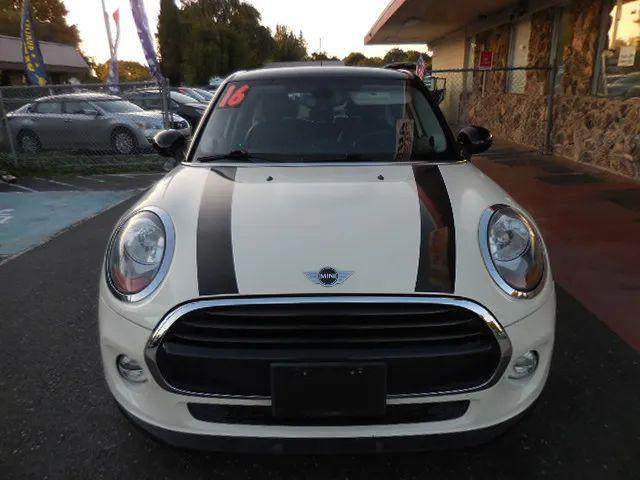 2016 MINI Hardtop Cooper